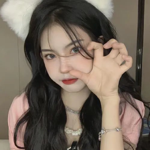 一个女王的少女时代